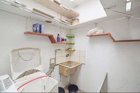 Casa à venda com 130m², 3 quartos e 3 vagasÁrea de Serviço