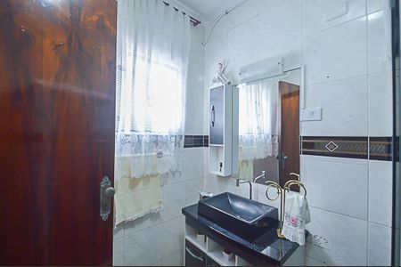 Casa à venda com 130m², 3 quartos e 3 vagasBanheiro