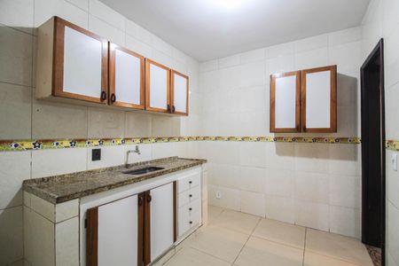 Casa para alugar com 95m², 2 quartos e sem vaga Casa para alugar com 95m², 2 quartos e sem vagaCozinha