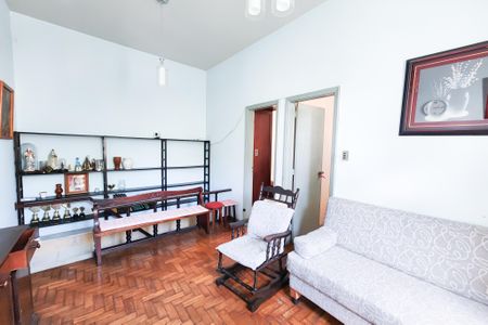 Casa para alugar com 150m², 3 quartos e sem vaga Casa para alugar com 150m², 3 quartos e sem vagaSala