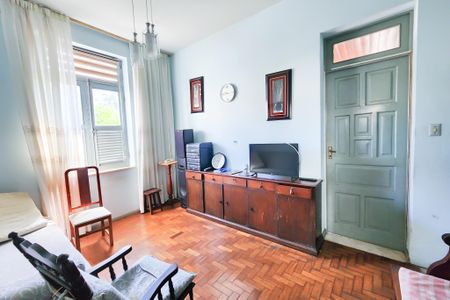 Casa para alugar com 150m², 3 quartos e sem vaga Casa para alugar com 150m², 3 quartos e sem vagaSala