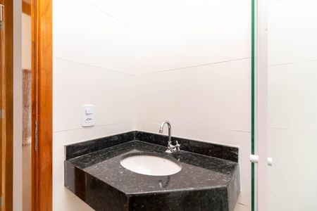 Apartamento à venda com 43m², 2 quartos e sem vaga Apartamento à venda com 43m², 2 quartos e sem vagaBanheiro