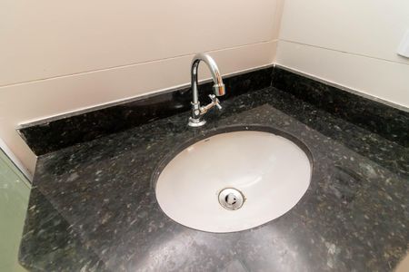 Apartamento à venda com 37m², 2 quartos e sem vagaBanheiro