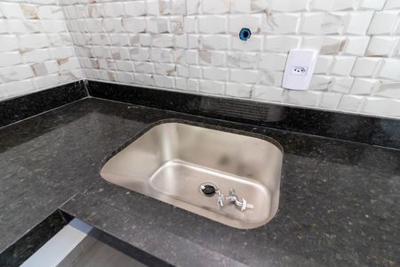 Apartamento para alugar com 43m², 2 quartos e sem vaga Apartamento para alugar com 43m², 2 quartos e sem vagaCozinha e Área de Serviço