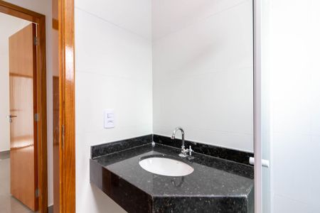 Apartamento para alugar com 43m², 2 quartos e sem vaga Apartamento para alugar com 43m², 2 quartos e sem vagaBanheiro
