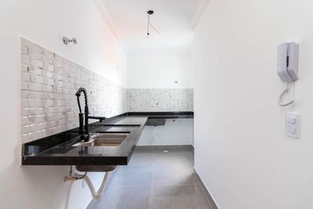 Apartamento para alugar com 43m², 2 quartos e sem vaga Apartamento para alugar com 43m², 2 quartos e sem vagaCozinha e Área de Serviço