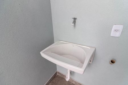 Apartamento à venda com 58m², 3 quartos e 1 vagaÁrea de Serviço