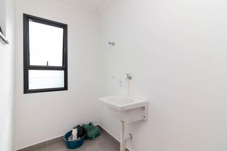 Apartamento à venda com 37m², 2 quartos e 1 vaga Apartamento à venda com 37m², 2 quartos e 1 vagaÁrea de Serviço