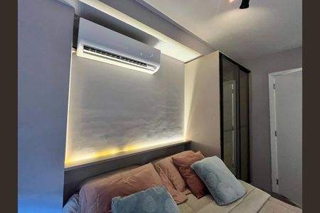 Studio à venda com 27m², 1 quarto e sem vaga Studio à venda com 27m², 1 quarto e sem vagaSala