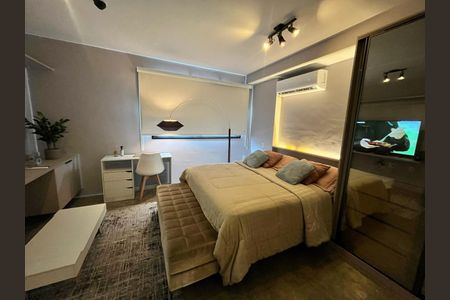 Studio à venda com 27m², 1 quarto e sem vaga Studio à venda com 27m², 1 quarto e sem vagaSala