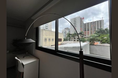 Studio à venda com 27m², 1 quarto e sem vaga Studio à venda com 27m², 1 quarto e sem vagaSala