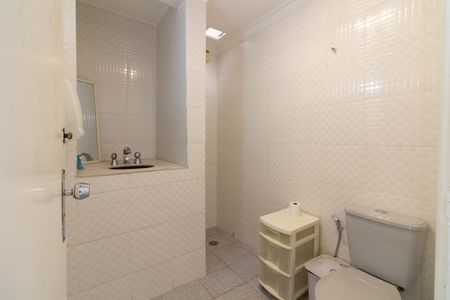 Casa à venda com 100m², 2 quartos e 1 vagaBanheiro