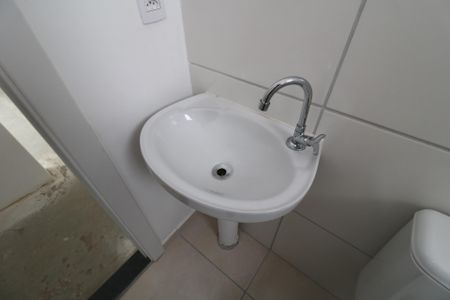 Apartamento para alugar com 43m², 2 quartos e 1 vagaBanheiro - Pia