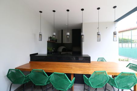 Apartamento para alugar com 43m², 2 quartos e 1 vagaÁrea Comum - Churrasqueira