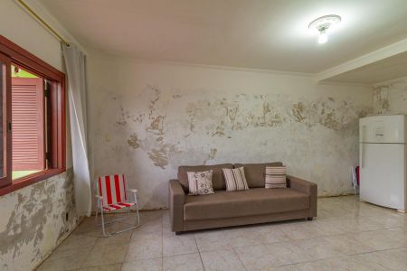 Casa à venda com 250m², 3 quartos e 4 vagas Casa à venda com 250m², 3 quartos e 4 vagasSala 2