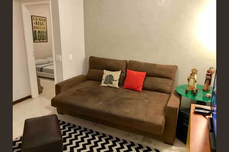 Apartamento à venda com 86m², 1 quarto e 1 vagaSala