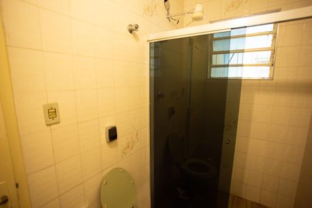 Casa à venda com 125m², 8 quartos e 1 vagaBANHEIRO