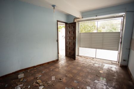 Casa à venda com 125m², 8 quartos e 1 vagaGARAGEM