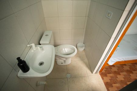 Casa à venda com 125m², 8 quartos e 1 vagaEDÍCULA