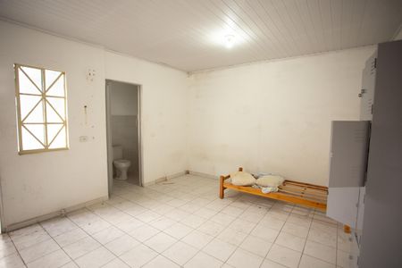 Casa à venda com 125m², 8 quartos e 1 vagaEDÍCULA