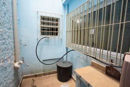 Casa à venda com 125m², 8 quartos e 1 vagaÁREA DE SERVIÇO