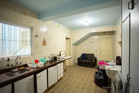 Casa à venda com 125m², 8 quartos e 1 vagaSALA E COZINHA