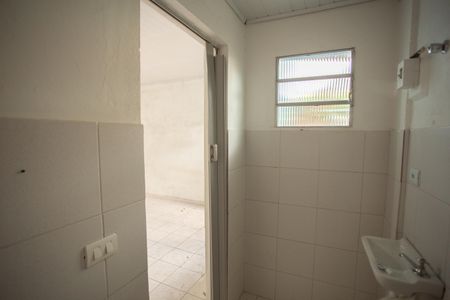 Casa à venda com 125m², 8 quartos e 1 vagaEDÍCULA