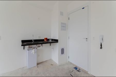 Apartamento à venda com 27m², 1 quarto e sem vaga Apartamento à venda com 27m², 1 quarto e sem vagaCozinha e Área de Serviço