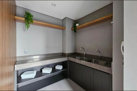 Apartamento à venda com 27m², 1 quarto e sem vaga Apartamento à venda com 27m², 1 quarto e sem vagaÁrea comum - Lavanderia