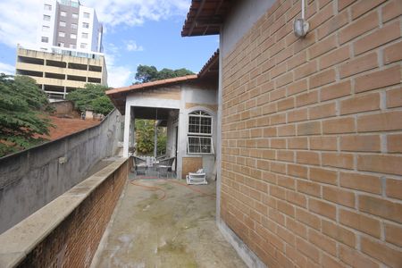 Casa para alugar com 146m², 4 quartos e 4 vagasArea comum