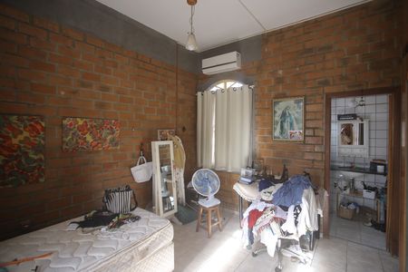 Casa para alugar com 146m², 4 quartos e 4 vagasSuite