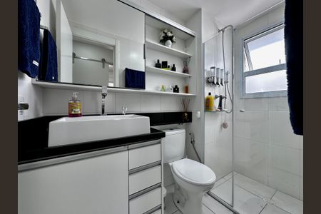 Apartamento à venda com 43m², 2 quartos e sem vaga Apartamento à venda com 43m², 2 quartos e sem vagaBanheiro