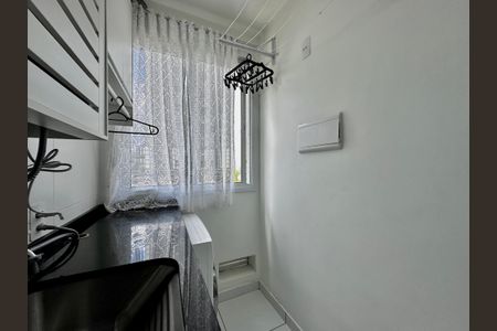 Apartamento à venda com 43m², 2 quartos e sem vaga Apartamento à venda com 43m², 2 quartos e sem vagaÁrea de Serviço