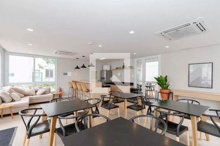 Apartamento à venda com 43m², 2 quartos e sem vaga Apartamento à venda com 43m², 2 quartos e sem vagaSalão de Festas