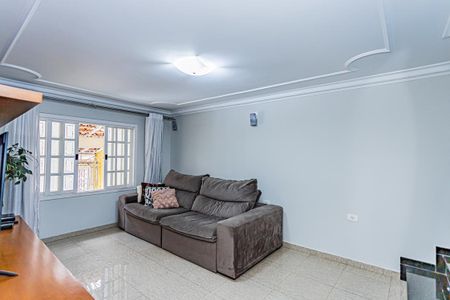 Casa à venda com 160m², 3 quartos e 2 vagasSala de estar