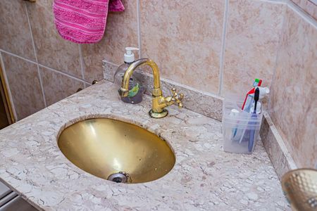 Casa à venda com 160m², 3 quartos e 2 vagasBanheiro