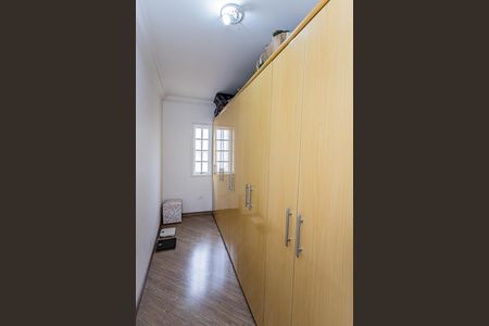 Casa à venda com 160m², 3 quartos e 2 vagasCloset suite