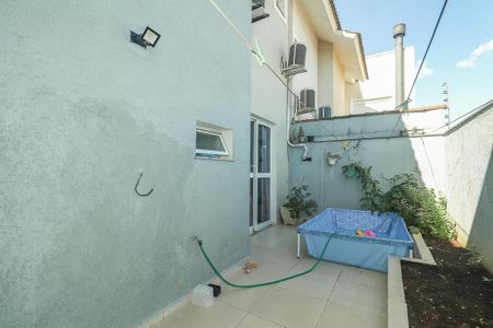 Casa à venda com 181m², 4 quartos e 3 vagasQuintal