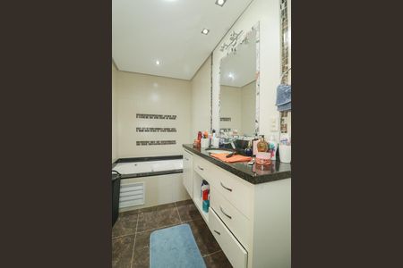 Casa à venda com 181m², 4 quartos e 3 vagasBanheiro da Suíte