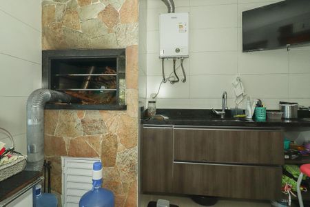 Casa à venda com 181m², 4 quartos e 3 vagasChurrasqueira