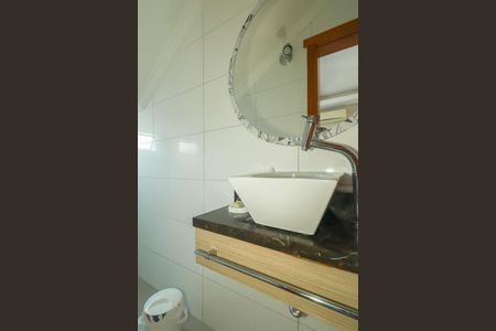 Casa à venda com 181m², 4 quartos e 3 vagasLavabo