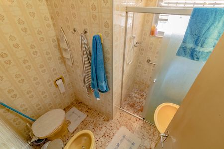 Casa à venda com 118m², 2 quartos e 2 vagasBanheiro