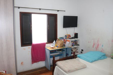 Casa à venda com 180m², 5 quartos e 4 vagasQuarto 1