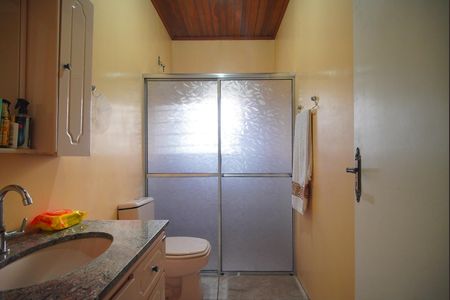 Casa à venda com 197m², 3 quartos e 2 vagasBanheiro da Suíte