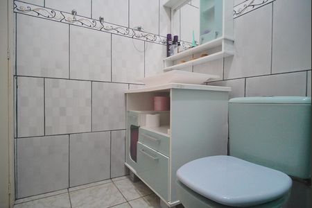 Casa à venda com 197m², 3 quartos e 2 vagasBanheiro 1