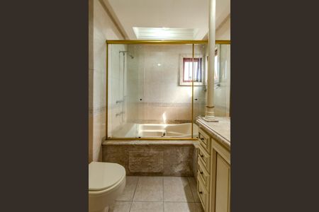 Casa à venda com 290m², 3 quartos e 2 vagas Casa à venda com 290m², 3 quartos e 2 vagasSuíte Banheiro