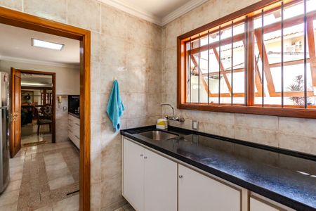 Casa à venda com 290m², 3 quartos e 2 vagas Casa à venda com 290m², 3 quartos e 2 vagasÁrea de Serviço