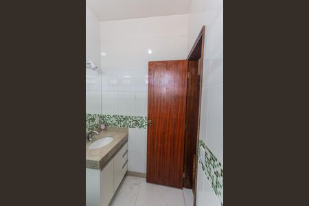 Casa à venda com 300m², 4 quartos e 4 vagas Casa à venda com 300m², 4 quartos e 4 vagasBanheiro da Suíte