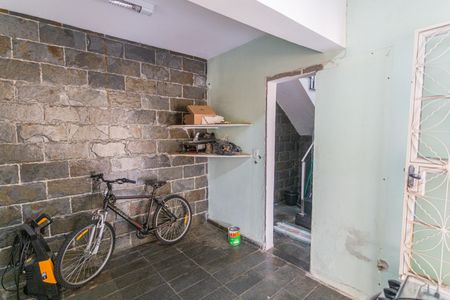 Casa à venda com 300m², 4 quartos e 4 vagas Casa à venda com 300m², 4 quartos e 4 vagasCozinha do Quintal