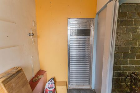 Casa à venda com 300m², 4 quartos e 4 vagas Casa à venda com 300m², 4 quartos e 4 vagasQuintal/Sauna